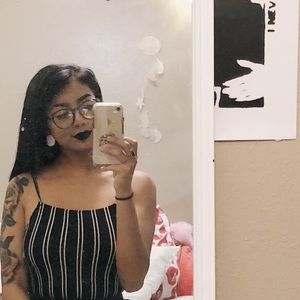 Meet your Posher, Leticia